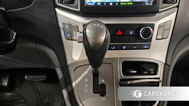 Hyundai The New Grand Starex id 4397604 из Кореи 19