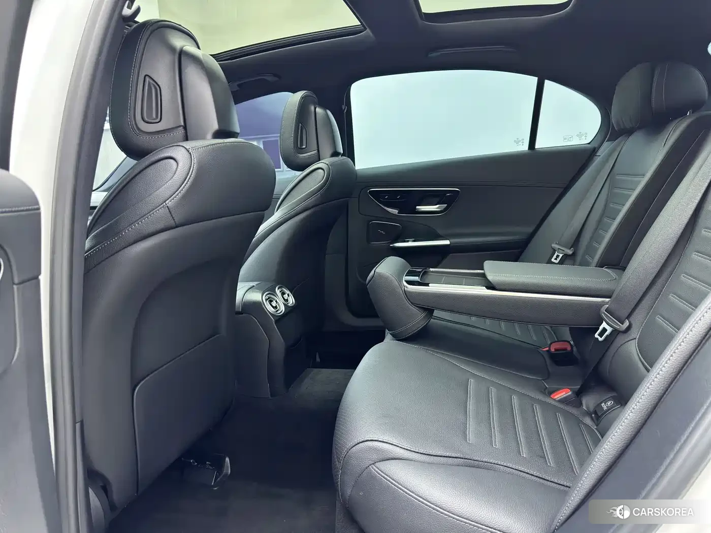 Mercedes-Benz C-class id 4570568 из Китая 25