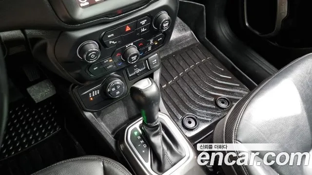 Jeep Renegade id 2917626 из Кореи 19