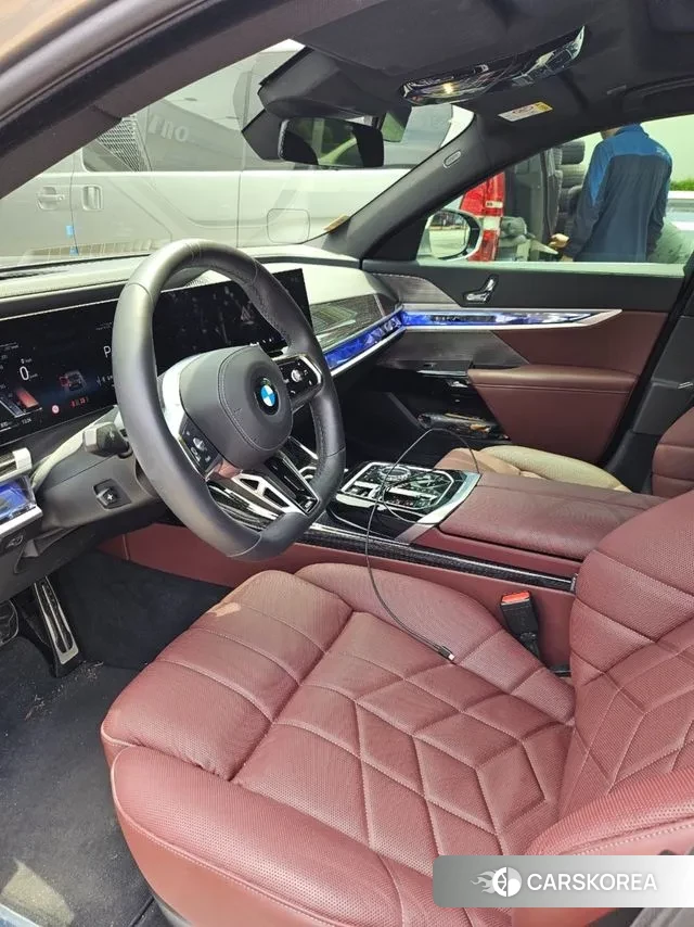 BMW 7 Series (G70) id 3365337 из Кореи 16