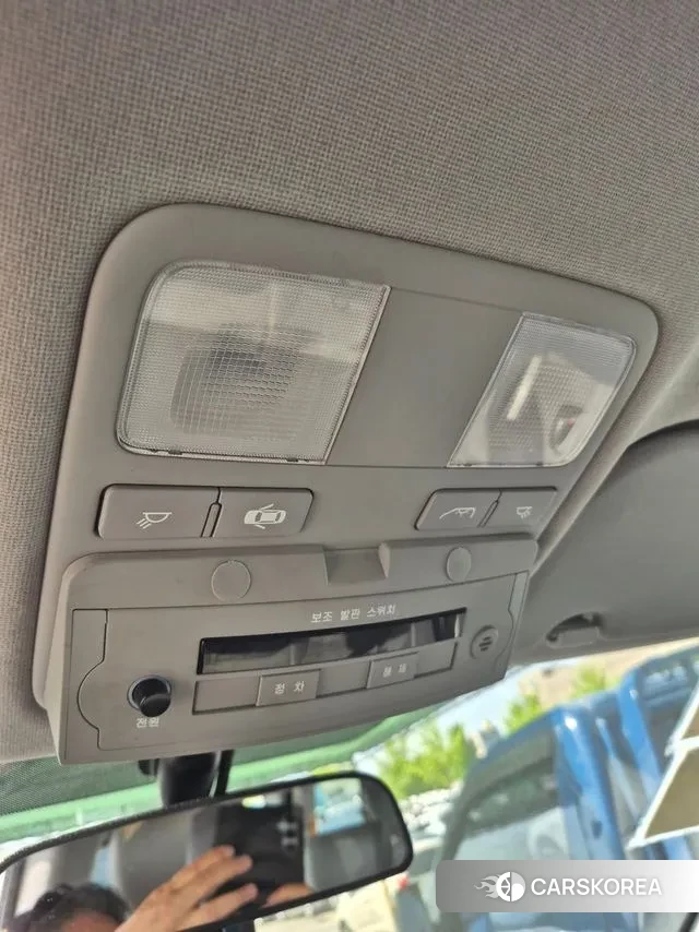 Hyundai The New Grand Starex id 3351295 из Кореи 10