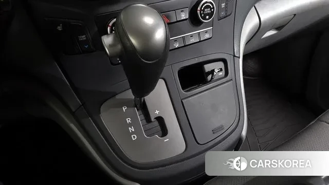 Hyundai The New Grand Starex id 3000399 из Кореи 19