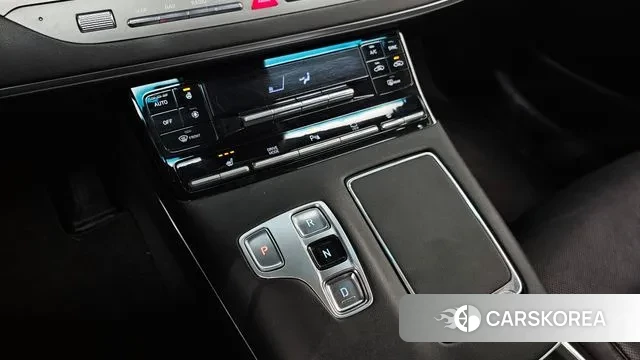 Hyundai The New Grandeur IG id 3290222 из Кореи 19