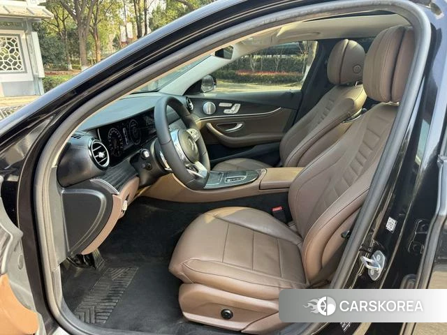 Mercedes-Benz E-class id 4241691 из Китая 9