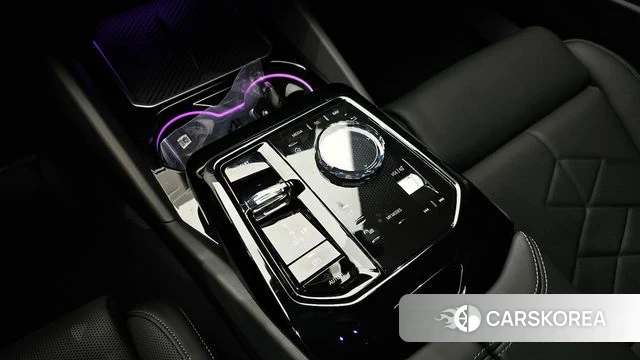 BMW 5 Series (G60) id 3831333 из Кореи 19