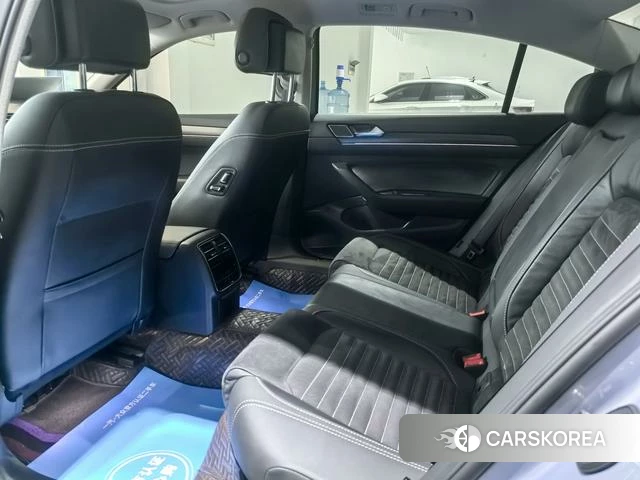 Volkswagen Magotan id 4359579 из Китая 13