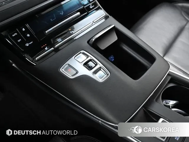 Hyundai The New Grandeur IG id 3771942 из Кореи 19