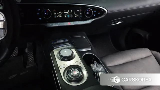 Genesis GV70 id 3577776 из Кореи 19