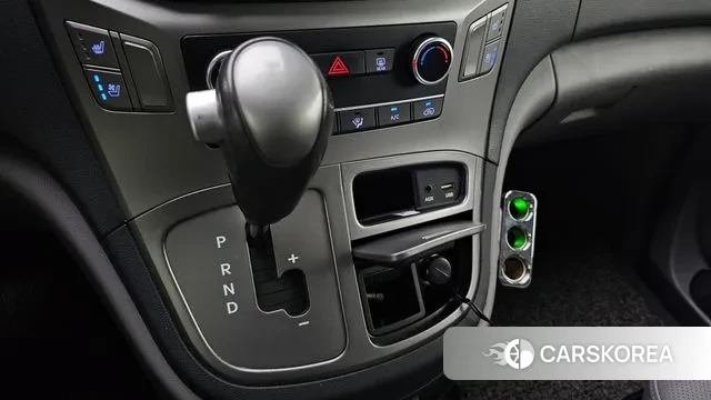 Hyundai The New Grand Starex id 3024431 из Кореи 19