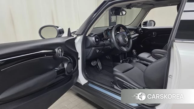 Mini Cooper id 4950732 из Кореи 30