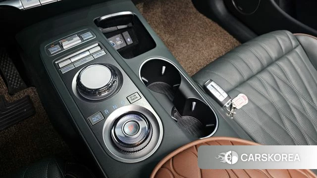 Genesis GV70 id 3838221 из Кореи 19