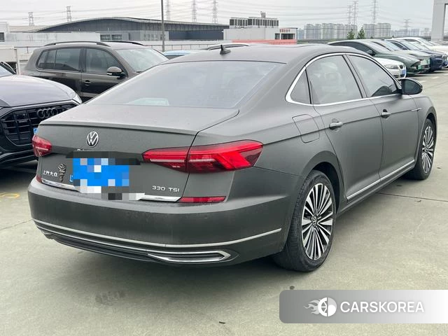 Volkswagen Passat id 4238544 из Китая 9