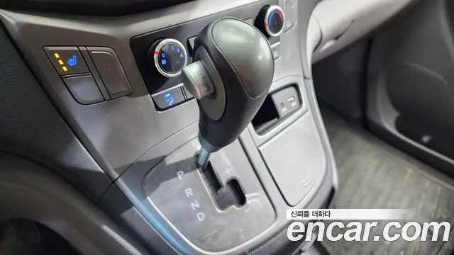 Hyundai The New Grand Starex id 2859503 из Кореи 19