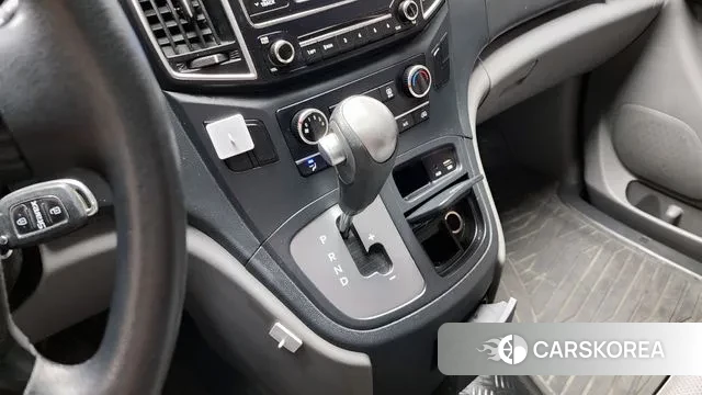 Hyundai The New Grand Starex id 3054906 из Кореи 19