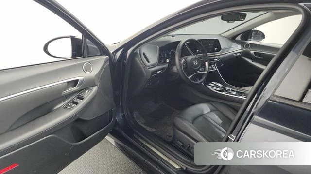 Hyundai Sonata (DN8) id 3916148 из Кореи 19