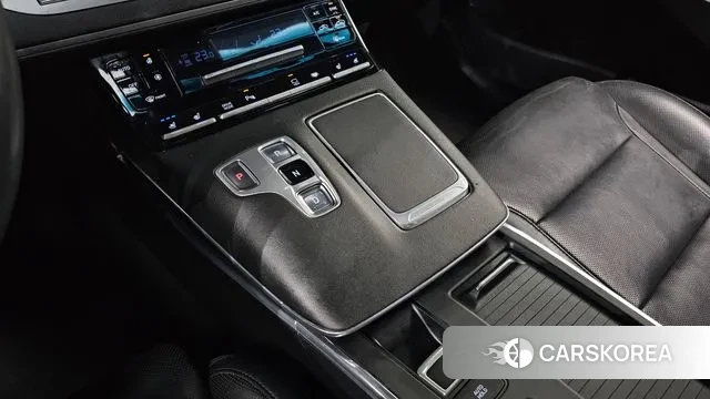 Hyundai The New Grandeur IG id 3577737 из Кореи 19