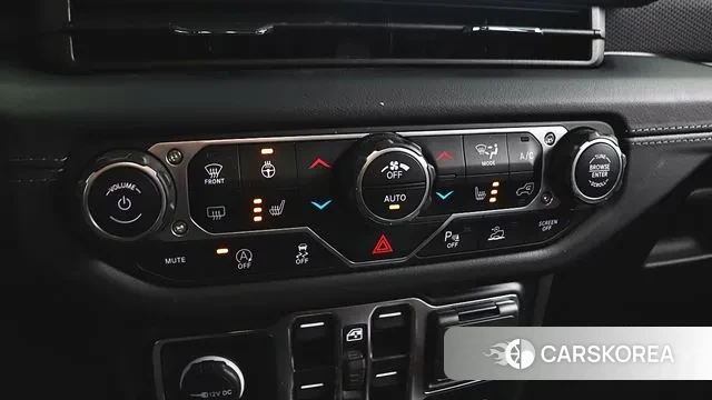 Jeep Wrangler (JL) id 3472022 из Кореи 19