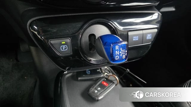 Toyota Prius 4th Generation id 4283814 из Кореи 30