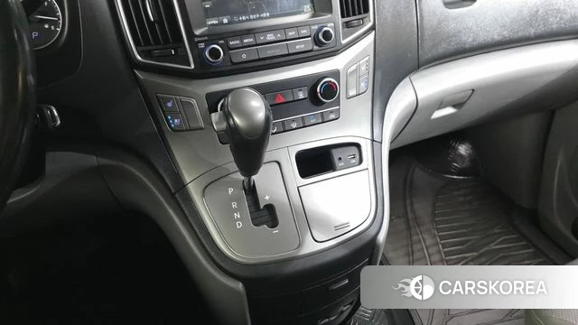 Hyundai The New Grand Starex id 4483392 из Кореи 19