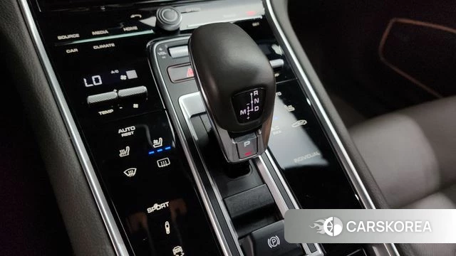 Porsche Panamera (971) id 4615387 из Кореи 35