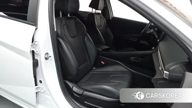 Hyundai Avante (CN7) id 3329484 из Кореи 19