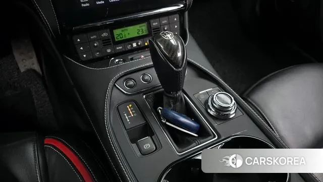 Maserati GranTurismo id 3474705 из Кореи 19