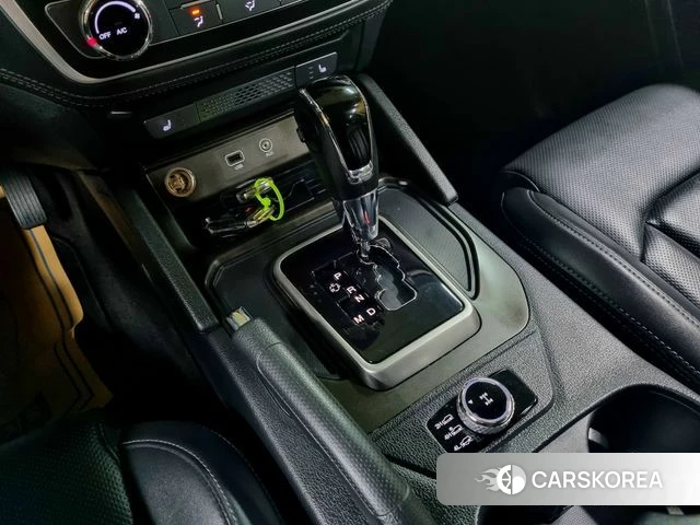 Ssangyong Rexton Sports id 3893954 из Кореи 19