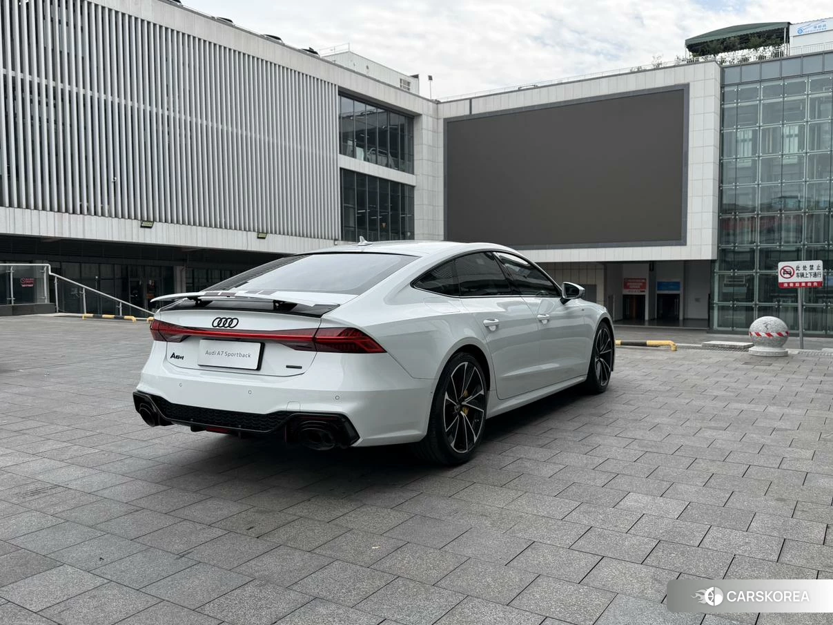 Audi A7 id 4479507 из Китая 10