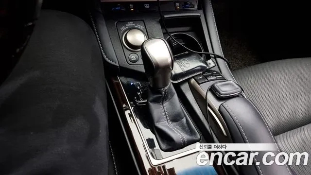 Lexus New ES300h id 2860666 из Кореи 19