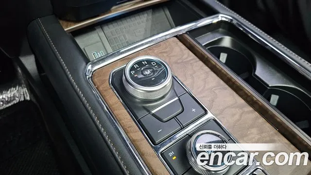 Ford Expeditation id 2748880 из Кореи 19