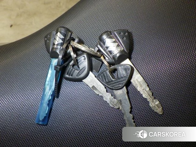 Suzuki GSX-R1000R ABS id 3947491 из Японии 33