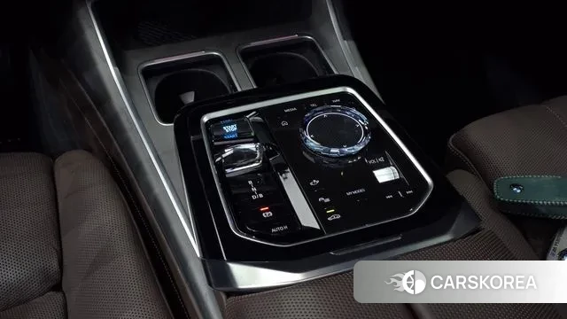 BMW i7 (G70) id 3534129 из Кореи 19