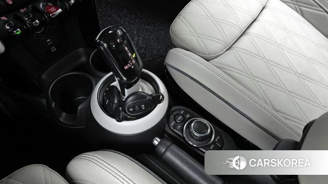 Mini Cooper S id 3859249 из Кореи 19