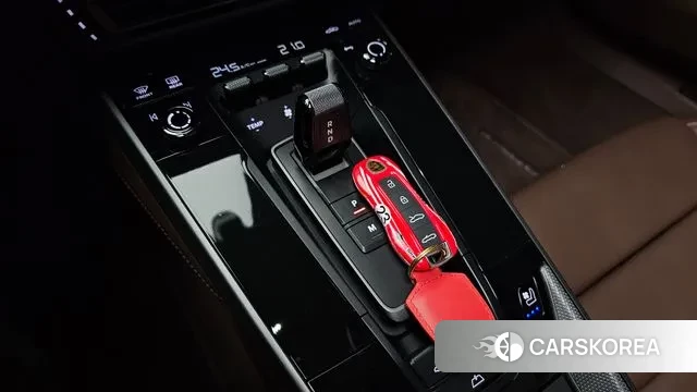 Porsche 911(992) id 3491803 из Кореи 19