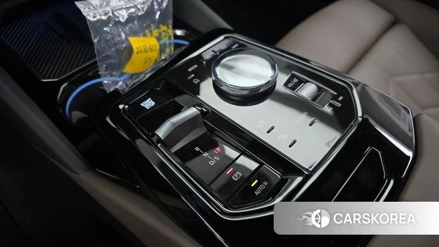 BMW 5 Series (G60) id 4480011 из Кореи 31