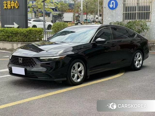 Honda Accord id 4300973 из Китая 10