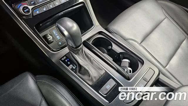 Hyundai Grandeur IG id 2712015 из Кореи 19