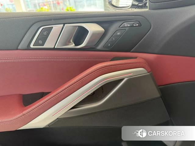 BMW X6 id 4275509 из Китая 16