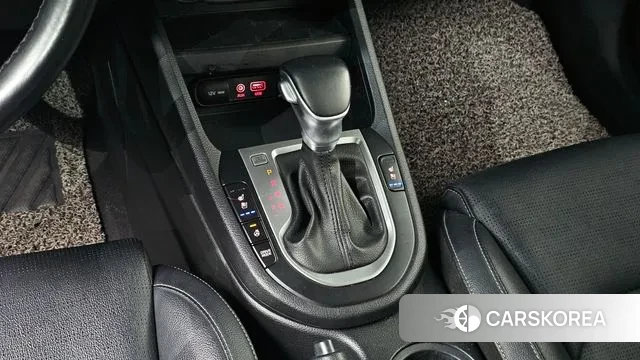 Kia Come New K3 id 3723174 из Кореи 19