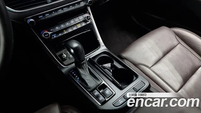 Hyundai Grandeur IG id 2204205 из Кореи 19