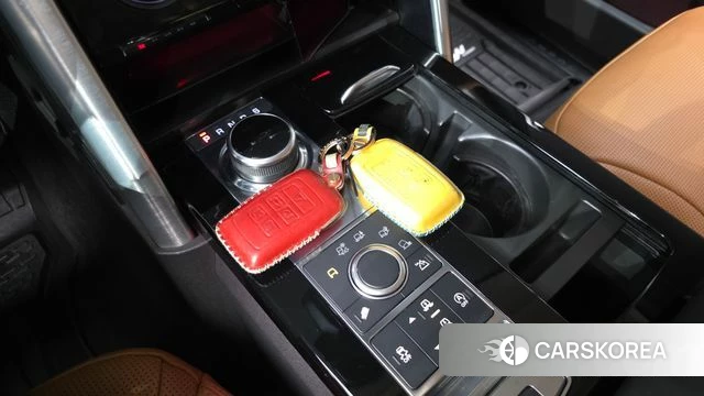 Land Rover Discovery 5 id 4765132 из Кореи 33