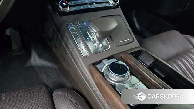 Genesis G90 id 3641442 из Кореи 19