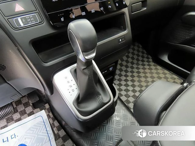 Hyundai Staria id 3963562 из Кореи 19