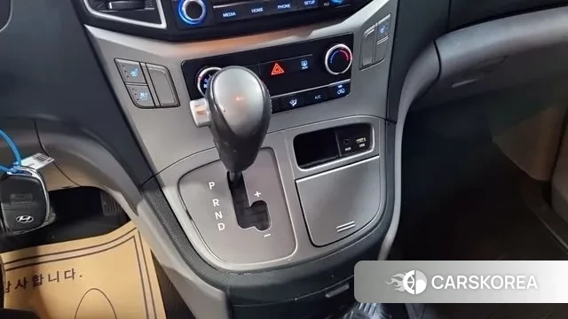 Hyundai The New Grand Starex id 3519738 из Кореи 14