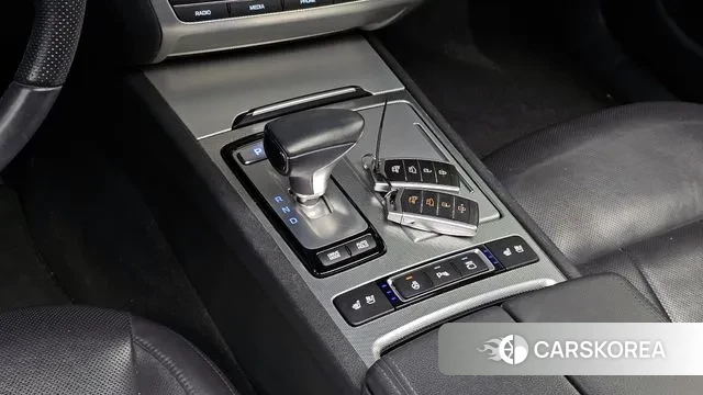 Genesis G80 id 3547392 из Кореи 19