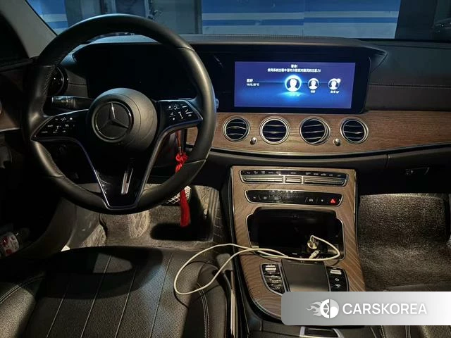 Mercedes-Benz E-class id 4265506 из Китая 13