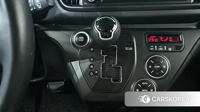 Kia The New Kia Ray id 4230429 из Кореи 29