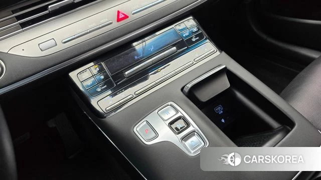 Hyundai The New Grandeur IG Hybrid id 4507362 из Кореи 31