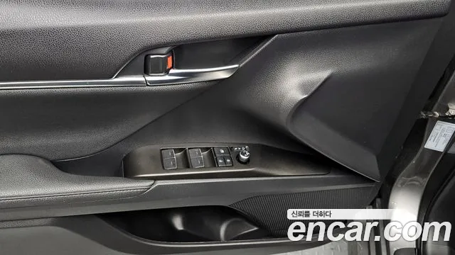 Toyota Camry (XV70) id 2687483 из Кореи 19