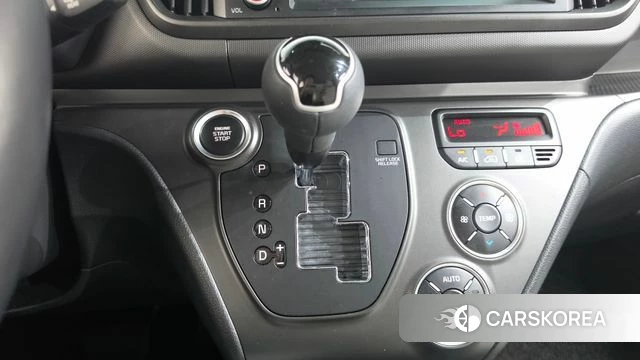 Kia The New Kia Ray id 4848139 из Кореи 32